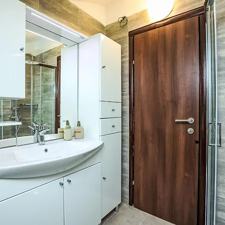 Holiday home Family By Interhome