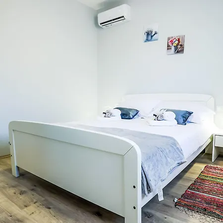 Family By Interhome Murvica (Zadar)